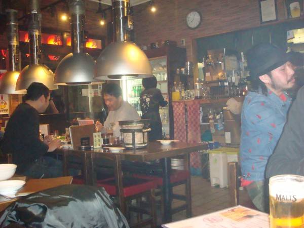 ホットできるそんな店内です！