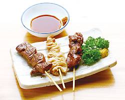 　ビールには、やっぱ串焼きでしょ！！