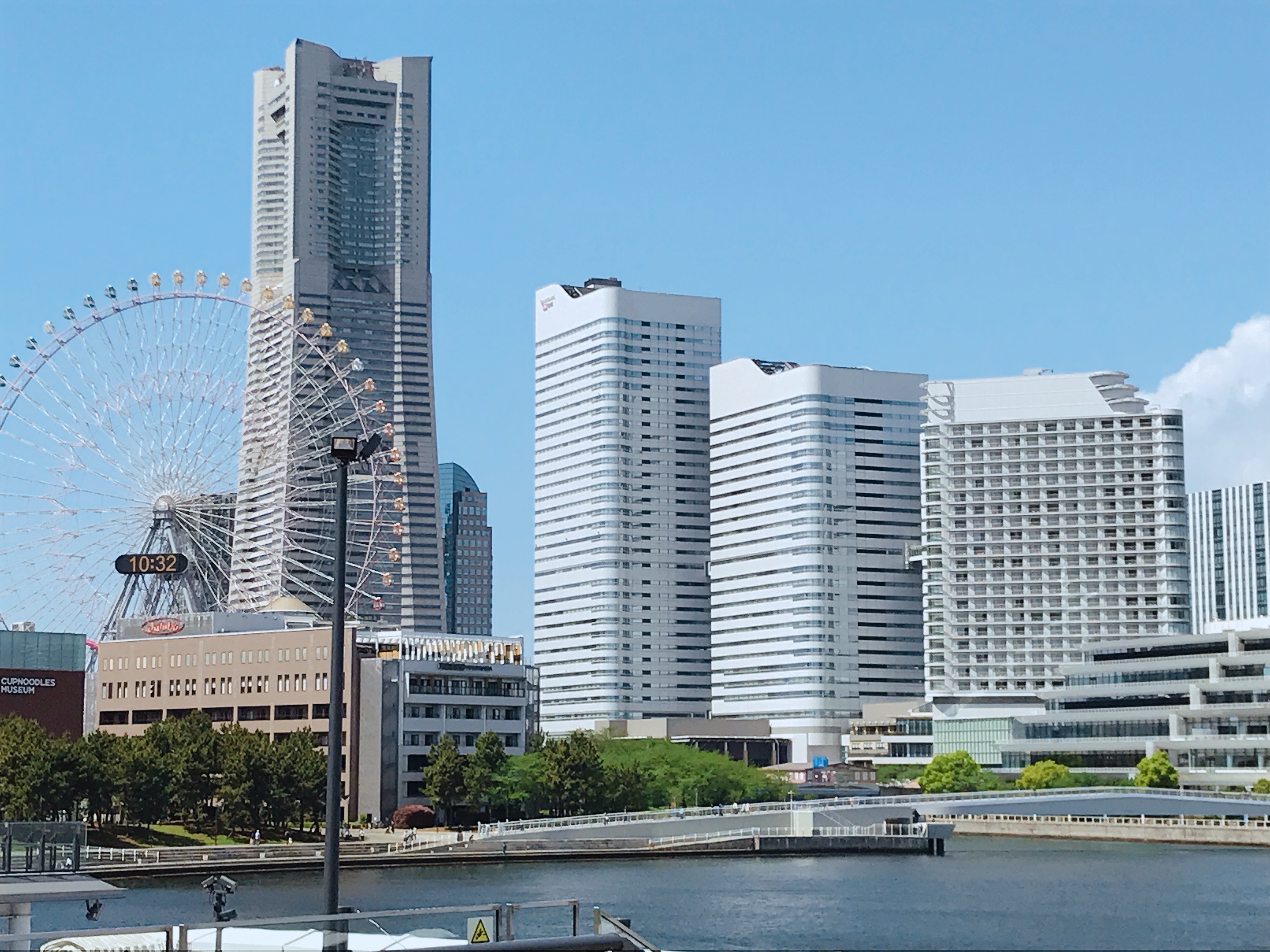 みなとみらい地区も望めます