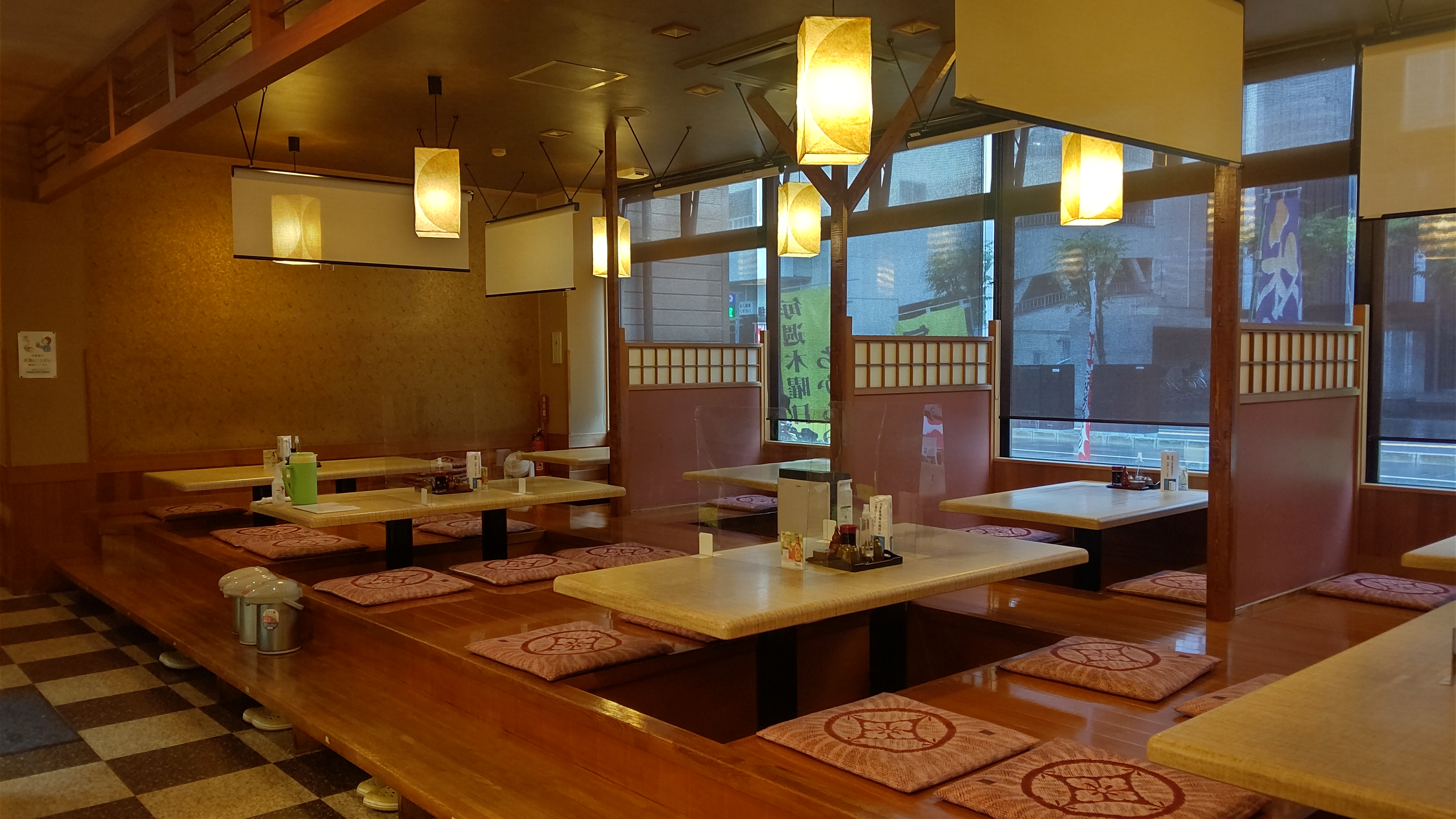 店内