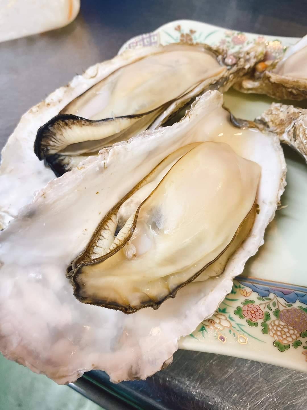 蒸し牡蠣